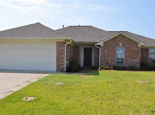 11181 Triple Crown Dr, Flint, TX 75762