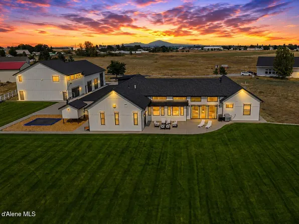 3708 N Carolwood Ct, Post Falls, ID 83854