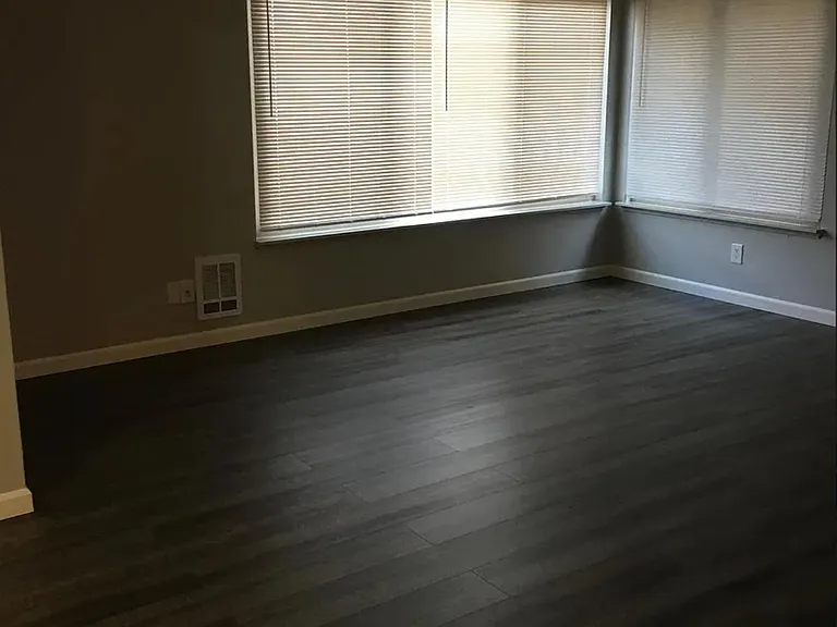 3911 Whitman Ave N #303 — Photo 6