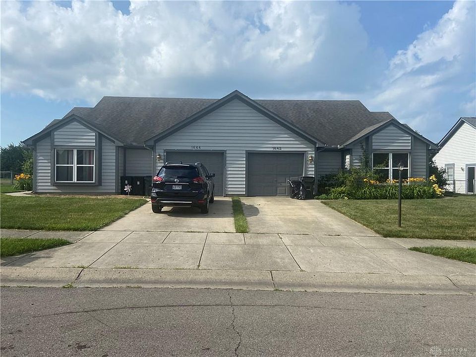 1st image of 1642-1644 Tamworth Cir