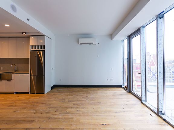 3rd image of 42-22 27th St #1605A