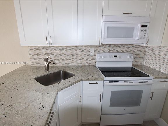 3rd image of 801 NW 47th Ave APT 908