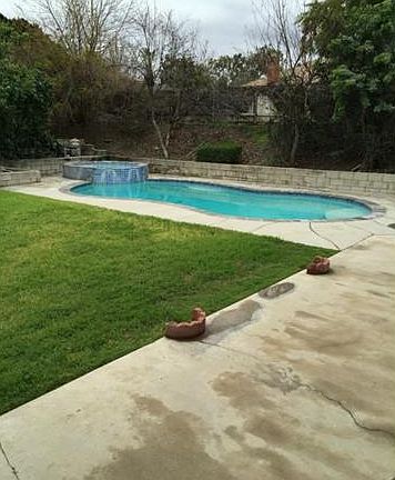 3rd image of 25771 Lawton St