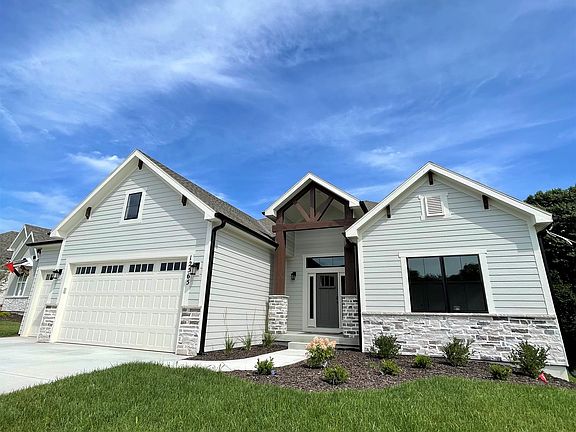 2nd image of 17800 NW Seven Bridges Rd #2202C2