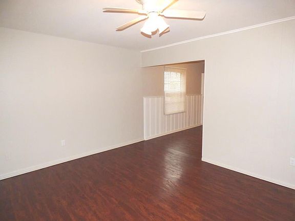 5th image of 2979 Hyannis Dr