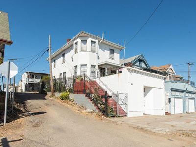 1631 22nd Ave, Oakland, CA, 94606