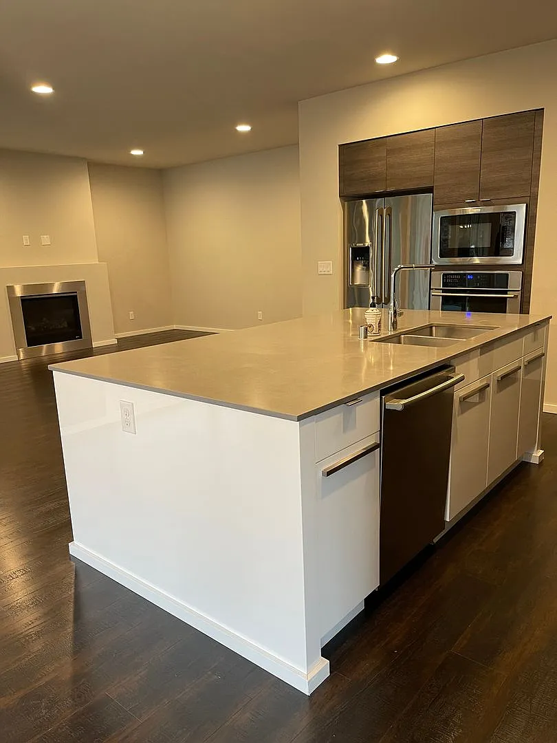 Beautiful Mainvue Home in Maple Valley! — Photo 3