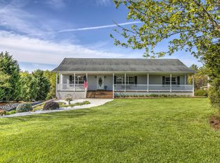 114 Sunny Field Rd, Wirtz, VA 24184