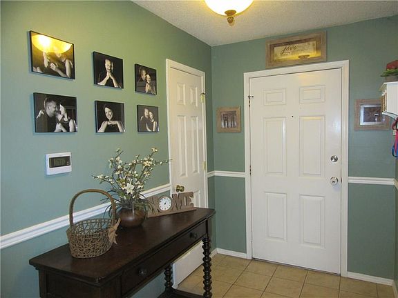 4th image of 3627 Brentwood Dr