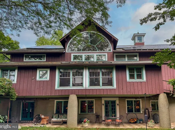 113 Cumberland Pl, Bryn Mawr, PA 19010