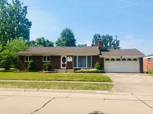 17217 Russell Ave, Allen Park, MI