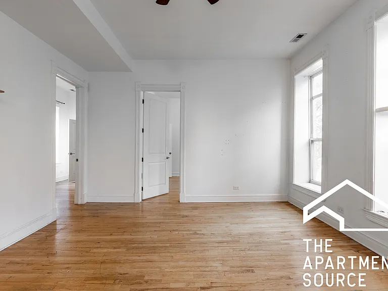 1659 S Throop St #2E — Photo 6
