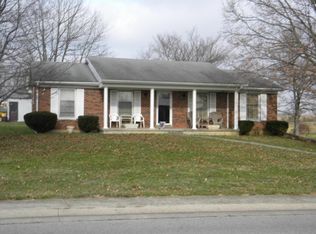 115 Walker Ln, Lawrenceburg, KY 40342
