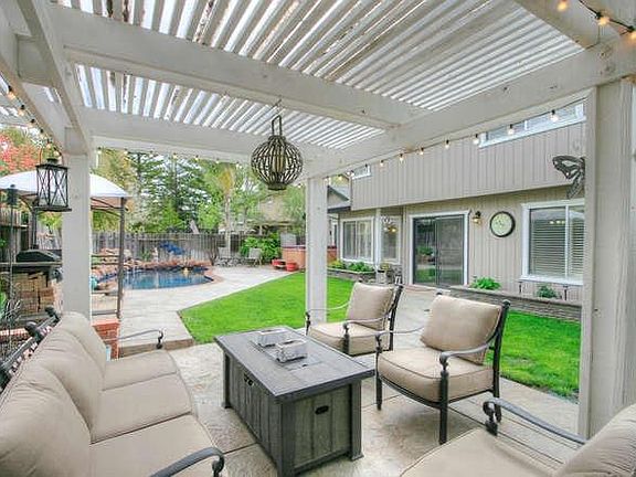 4th image of 7531 Wynndel Way