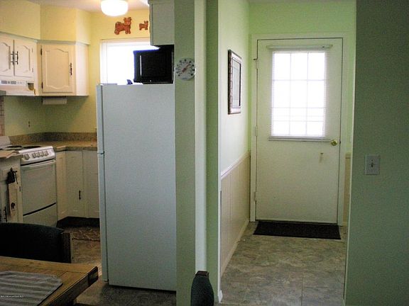 3rd image of 1B Dartmouth St #61