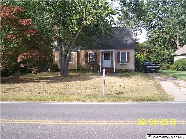 1st image of 672 Clifton Ave