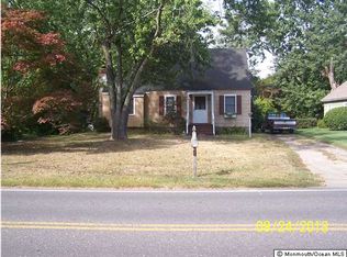 672 Clifton Ave, Toms River, NJ 08753