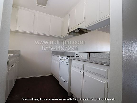 4th image of 490 4th Ave Unit 33