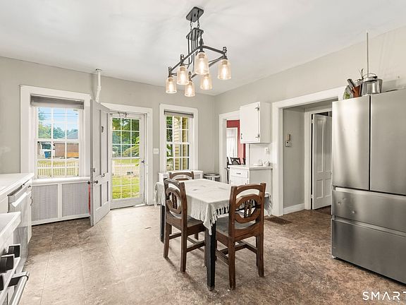 3rd image of 394 Jerusalem Road