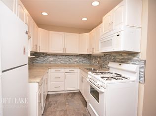 2654 W Schubert Ave, Chicago, IL 60647