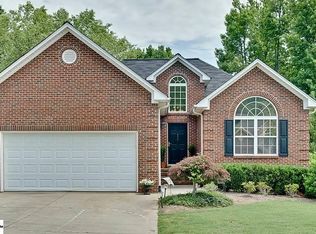 453 Sandpiper Dr, Boiling Springs, SC 29316