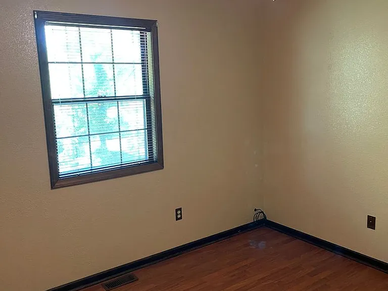 17335 Cashew Ln — Photo 27