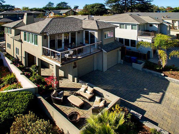 3rd image of 415 Coastview Dr