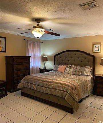 5th image of 7424 Runnymede Dr