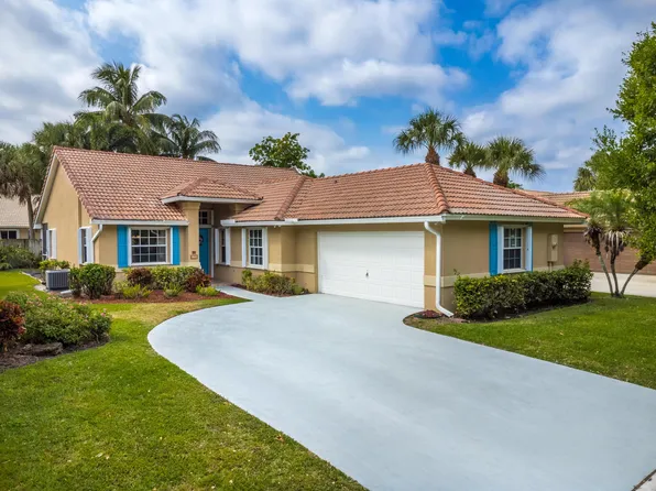 3760 Riverside Way, Delray Beach, FL 33445