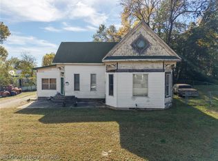 803 W School St, Ozark, AR 72949