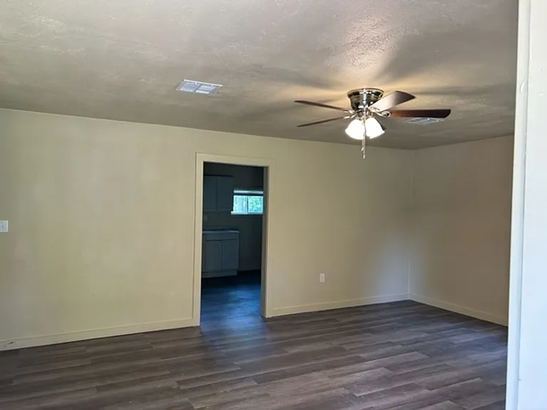 470365 E 785th Rd — Photo 5
