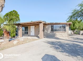 902 W Macarthur St, Tucson, AZ 85714