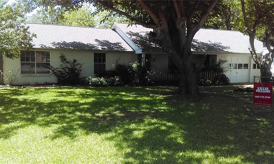 1st image of 3806 Sage Cir