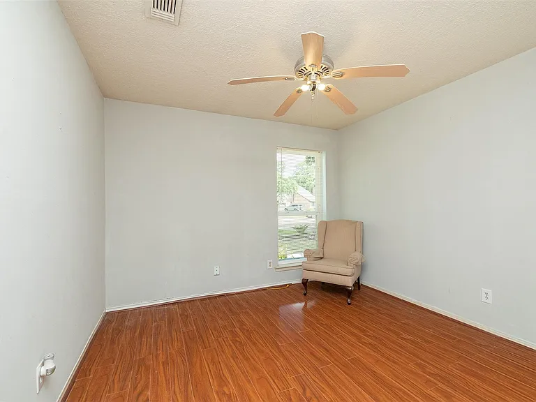 8102 Tall Firs Ln — Photo 27