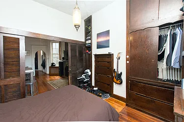 Rented by Wave Real Estate Group