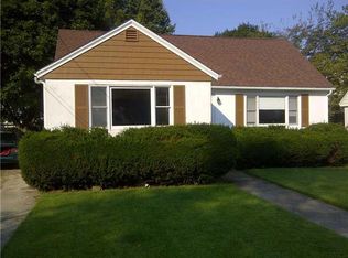 35 Treasure Rd, Narragansett, RI 02882