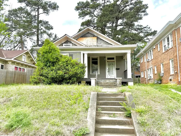 2418 Pinehurst Blvd, Shreveport, LA 71104