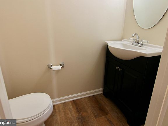 4th image of 4605 Turnberry Dr