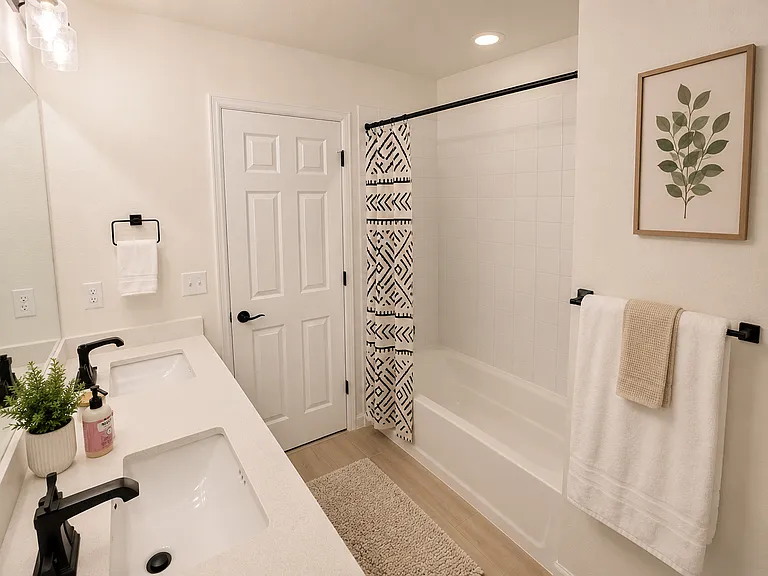 24602 E 38th Ave — Photo 17