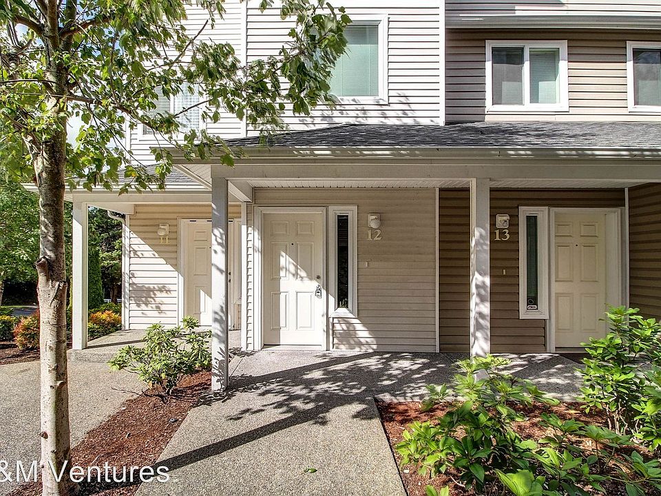 1st image of 215 23rd Ave SW APT 12