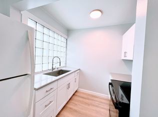 83 Summer St APT 4, Claremont, NH 03743