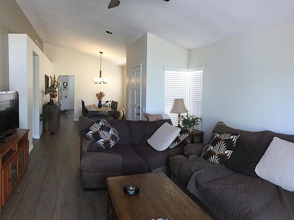 3rd image of 28186 Palm Villa Dr