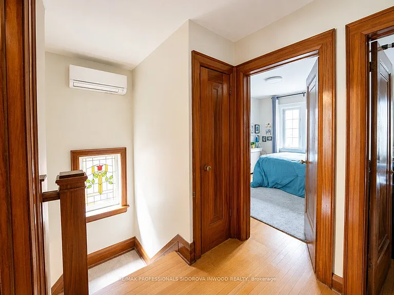 112 Clendenan Ave — Photo 10