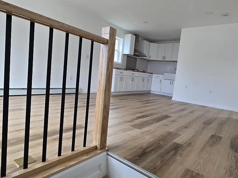 151 Nagle St #1 — Photo 3