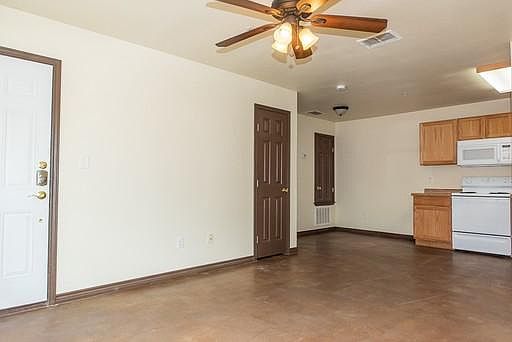 3rd image of 1634 14th St #B21