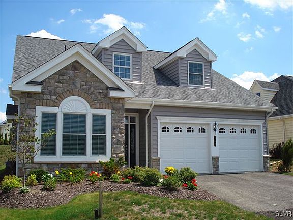 5th image of 2607 Pioneer Dr