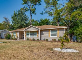 414 Maple Dr, Terrell, TX 75160