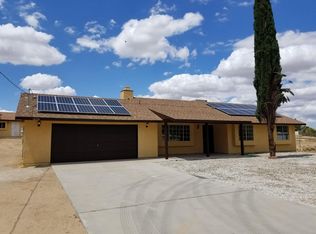 18294 Sumac Ave, Hesperia, CA 92345