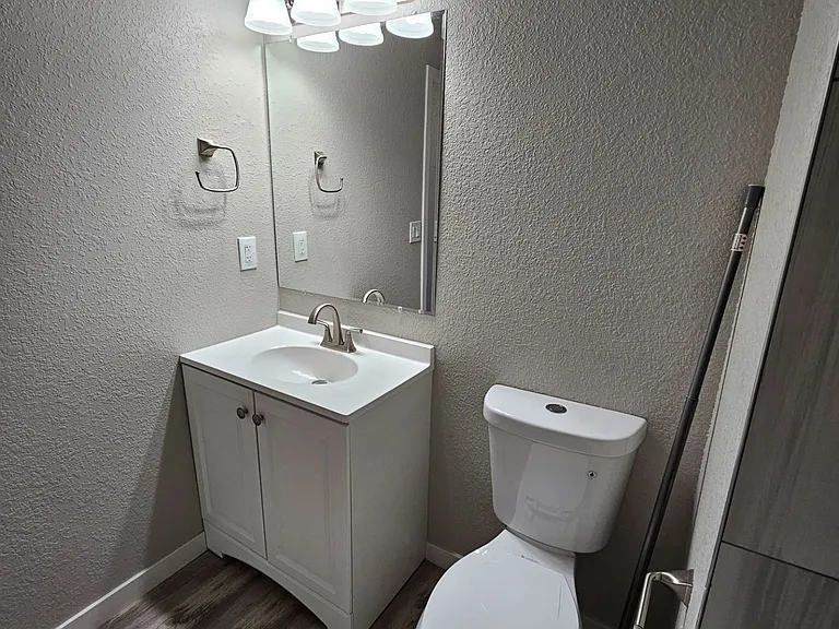 6937 Gayle Lyn Ln — Photo 18