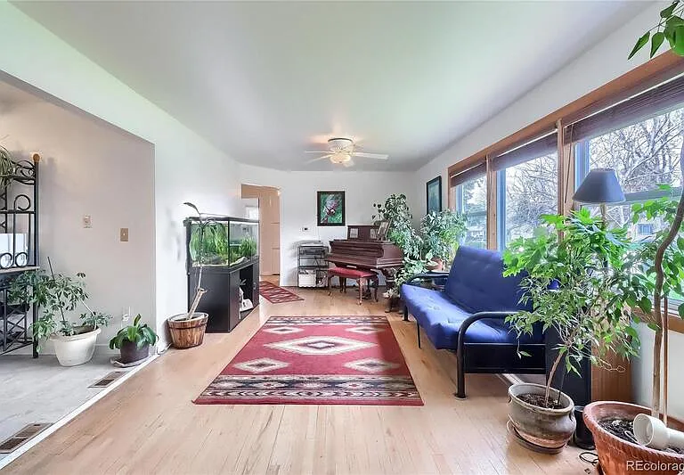 4757 S Jason St — Photo 2